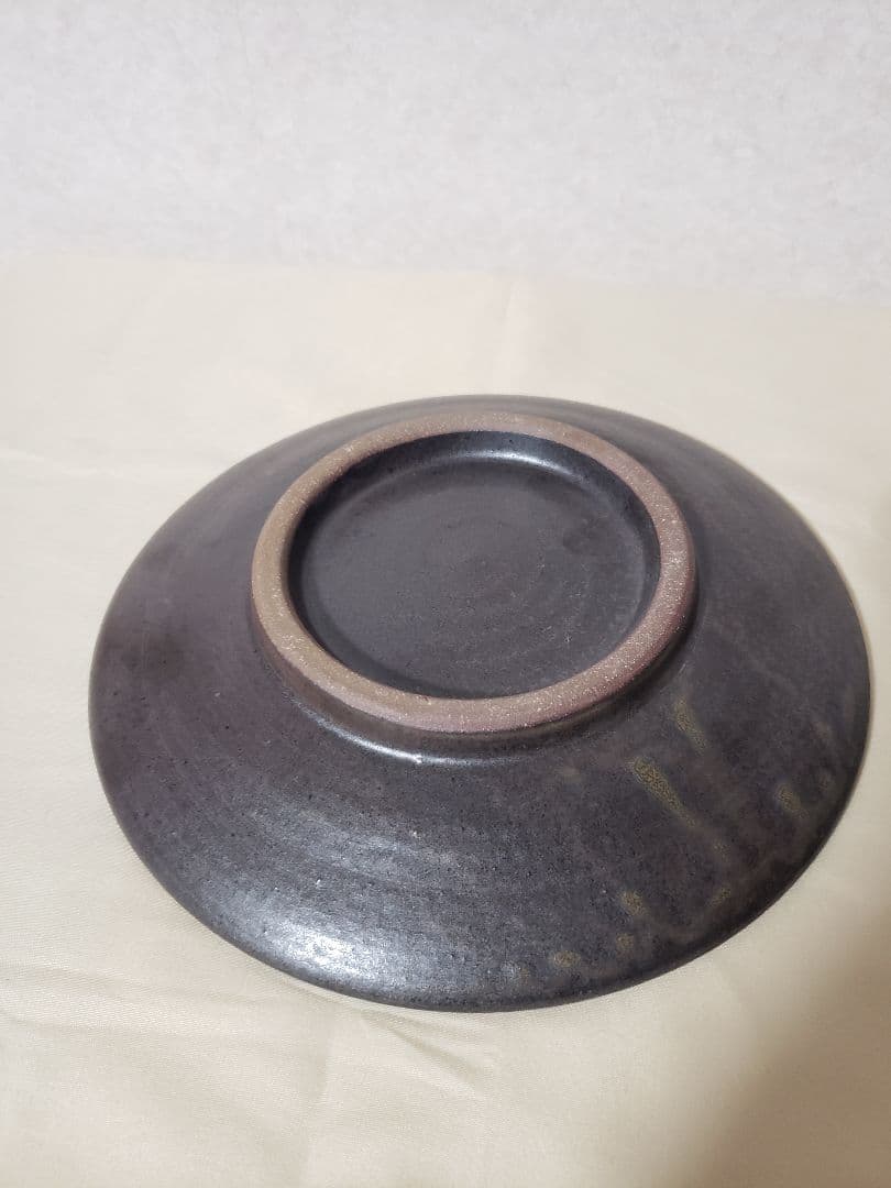 工房十鶴　十鶴　やちむん　　22cm皿　スカル ドクロ