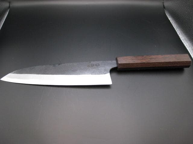 [新品未使用] 三徳包丁180mm 黒打ち仕上げ 白紙1号 ウエンジ 八角