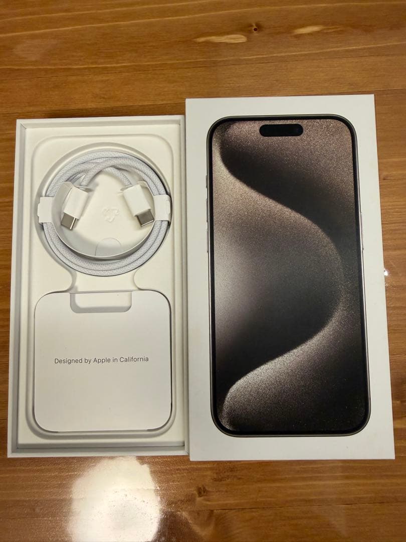 【超美品】iPhone15pro 128gb ナチュラルチタニウム SIMフリー