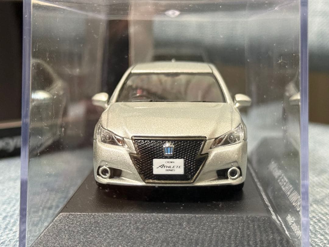 京商 1/43 トヨタ クラウン アスリート S ブラックスタイル