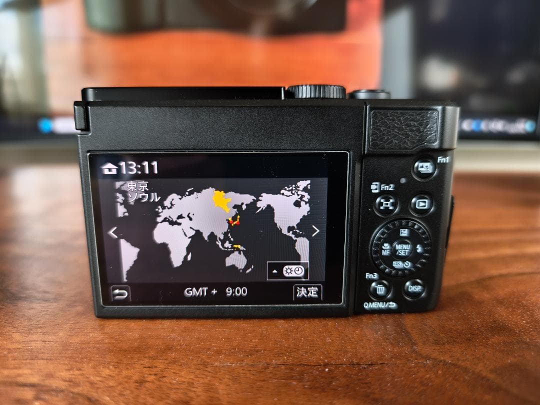 極上品 Panasonic Lumix TZ99 いろいろオマケ付き