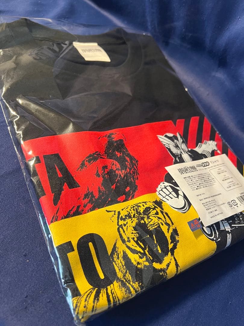 仮面ライダーオーズ　OOO　タトバコンボTシャツ　超危険生物展コラボ　特別展