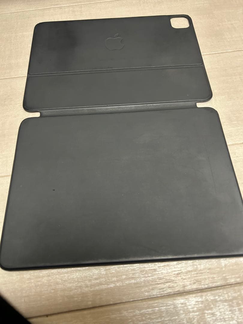 iPad Air（第5世代）Wi-Fi 64GBと純正スマートキーボードフォリオ