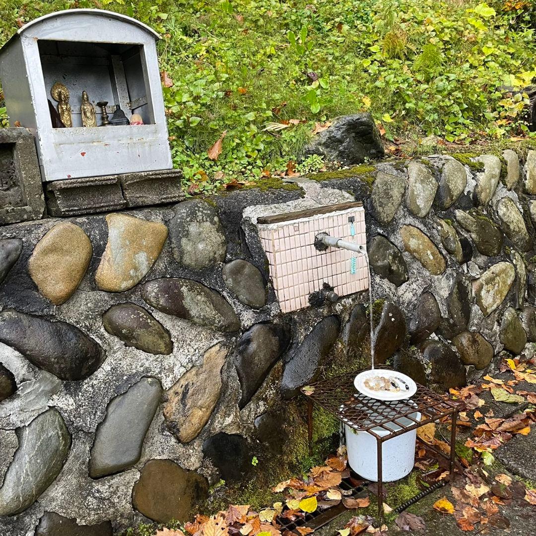 【パワースポットで浄化】観音　レジン　観音像　グリーン　グラデーション