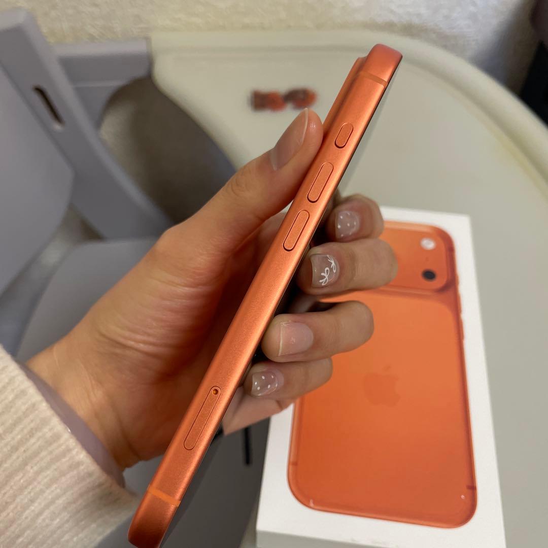 新品同様 iPhone17 Pro 512GB 香港版 デュアルSIM