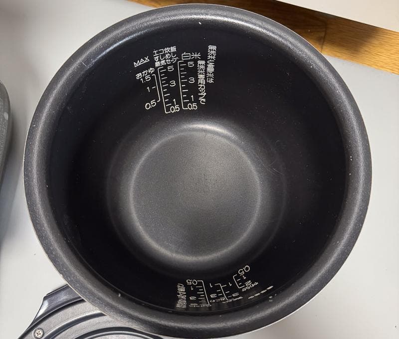 ふ*ぅ様 象印 圧力IH炊飯器 極め炊き NW-JT10 5.5合