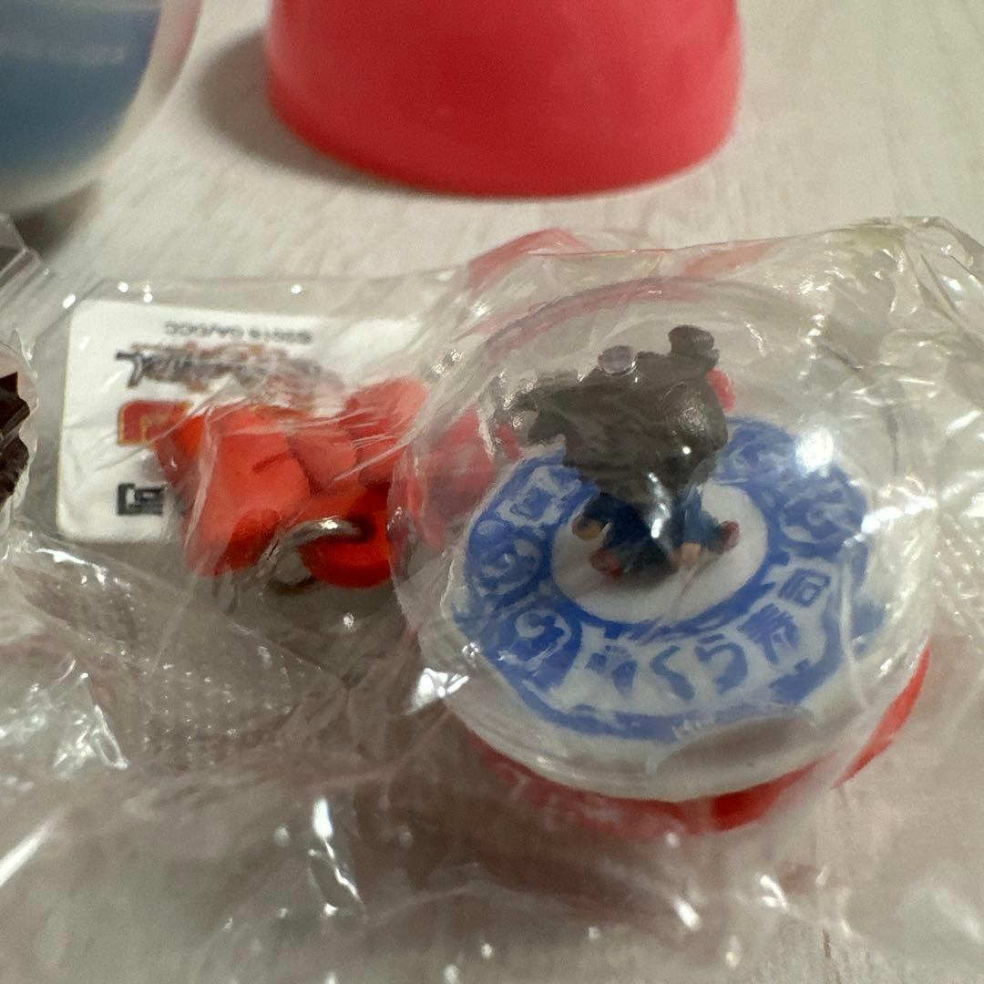 くら寿司 名探偵コナン ビッくらポン 江戸川コナン 蝶ネクタイチャーム レア