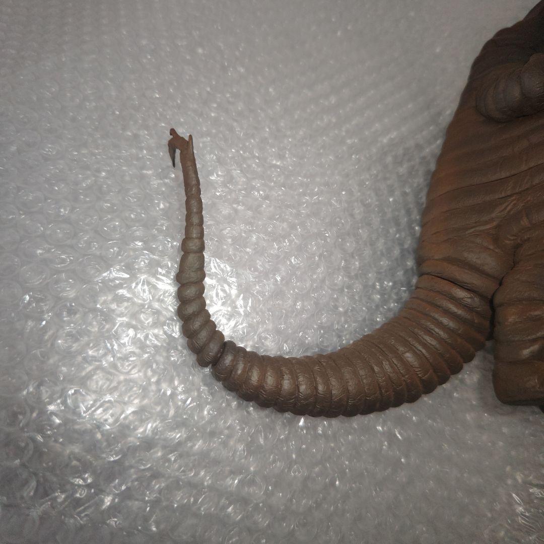 大怪獣シリーズ　帰ってきたウルトラマン　サドラ　ソフビ　フィギュア