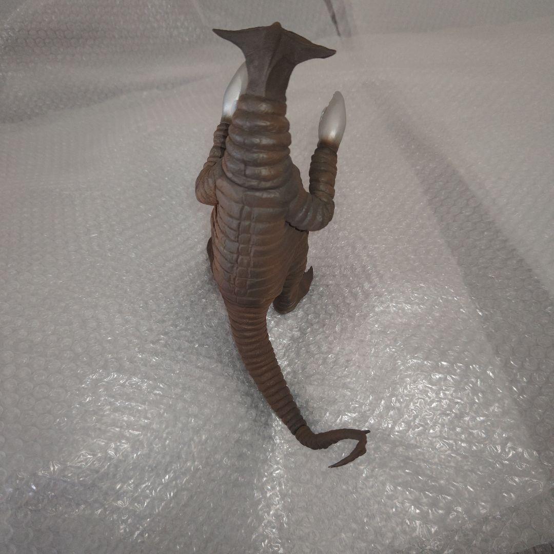 大怪獣シリーズ　帰ってきたウルトラマン　サドラ　ソフビ　フィギュア