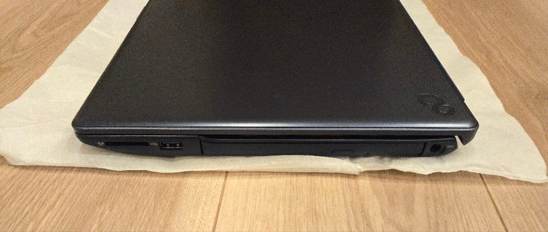 【ほぼ未使用】FMV LIFEBOOK AH78/H2 12世代i7/ブルーレイ