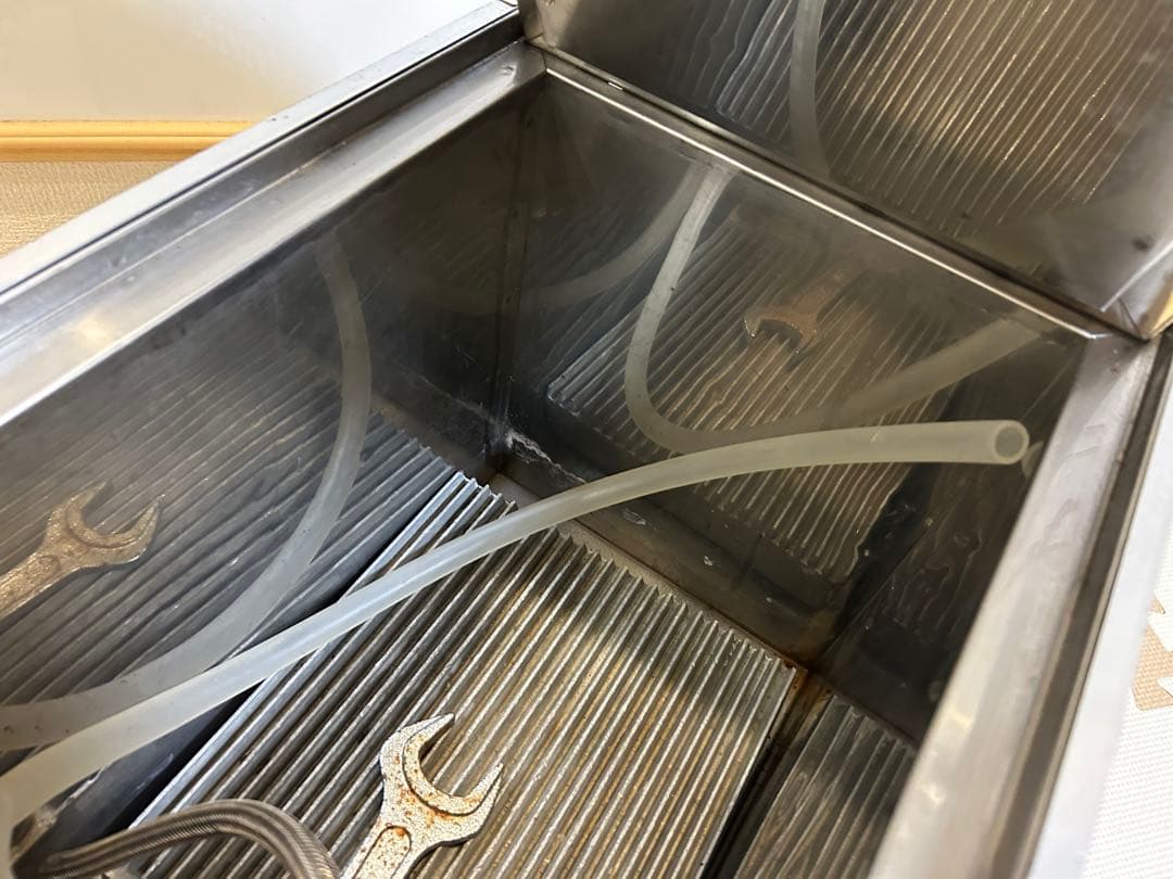 旨い！！！この季節アウトドアに！ニットク　BS-8氷冷式ビールサーバー　１式