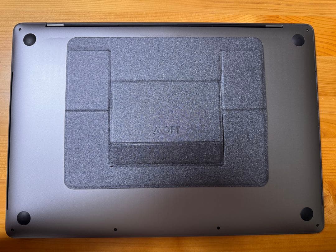 SidekickLLC2019年モデルのMacBook Pro 16インチ