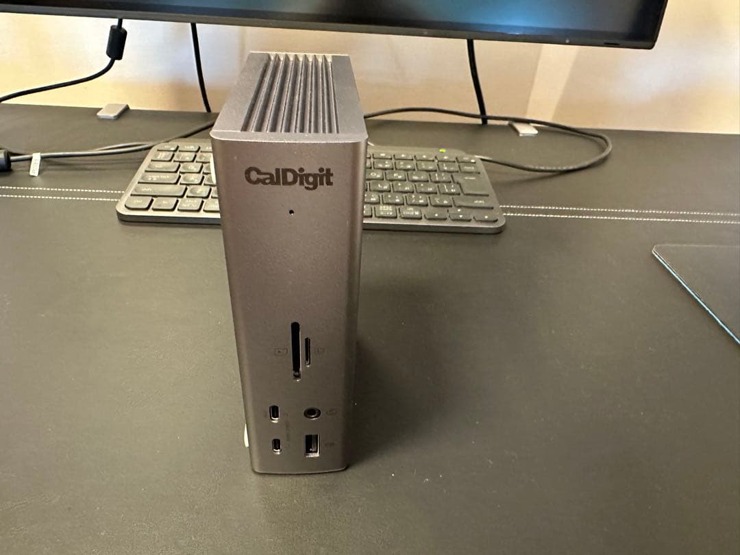CalDigit TS4 ドッキングステーション