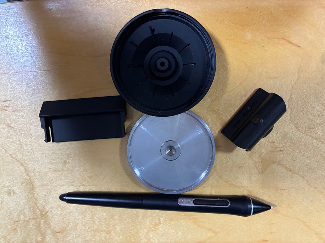 Wacom Cintiq Pro 24 タッチ機能なし動作確認済み 中古