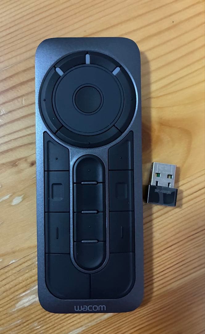 Wacom Cintiq Pro 24 タッチ機能なし動作確認済み 中古