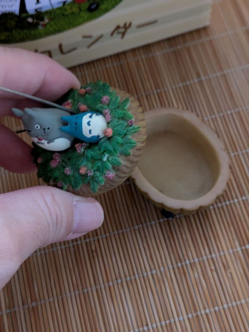 トトロ万年カレンダーとトトロ置物３点セット