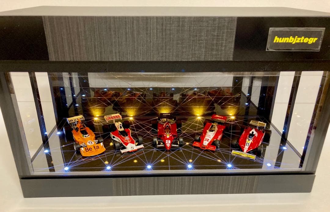 1/18展示可・BK幾何学・ディスプレーBOX / LED25灯・ネオジオラマ