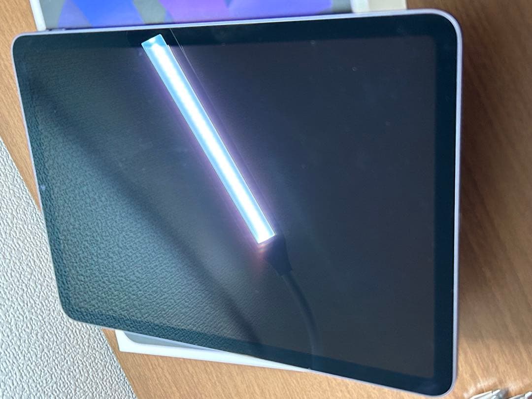 F*N様 iPad Air 第5世代　wi-fiモデル　256gb パープル