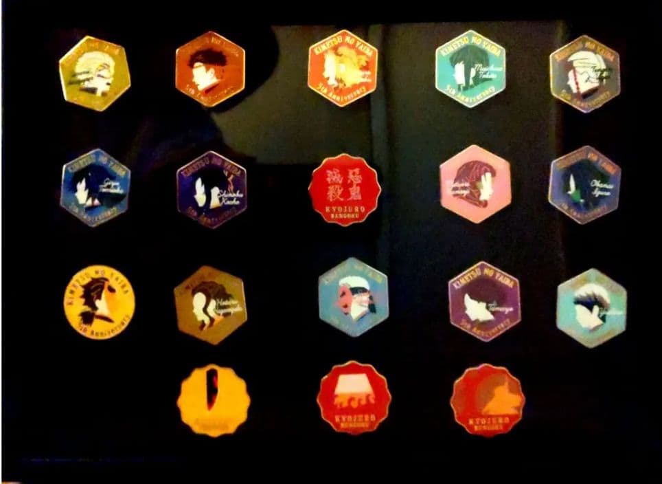 鬼滅の刃 アニメ伍周年記念 後夜祭 キャラクターモチーフピンズ 煉獄杏寿郎