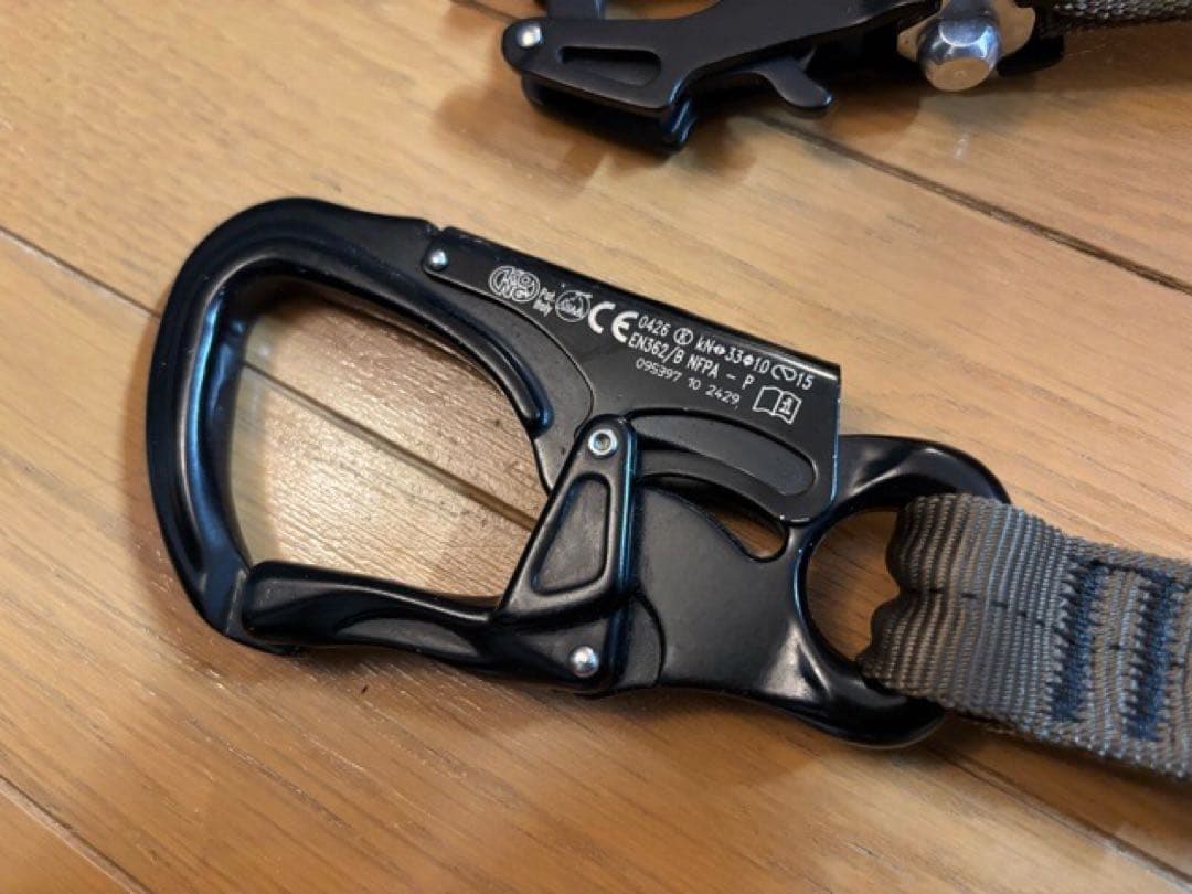 4本ステッチOld GEN YATES LANYARD W/ 米軍 ランヤード