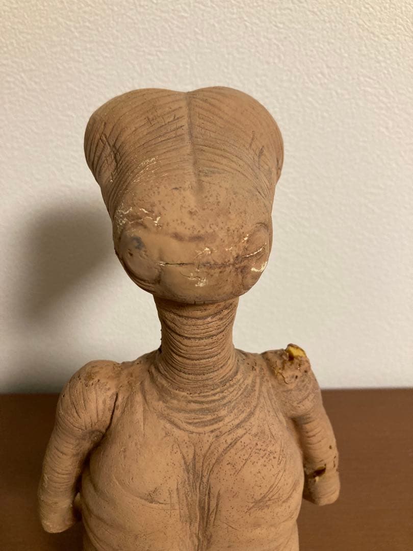 カ*ズ様 E.T. ET ネカ フィギュア NECA