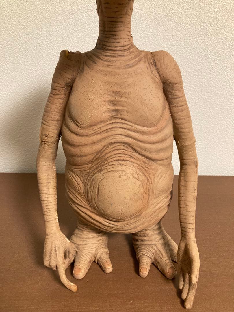 カ*ズ様 E.T. ET ネカ フィギュア NECA