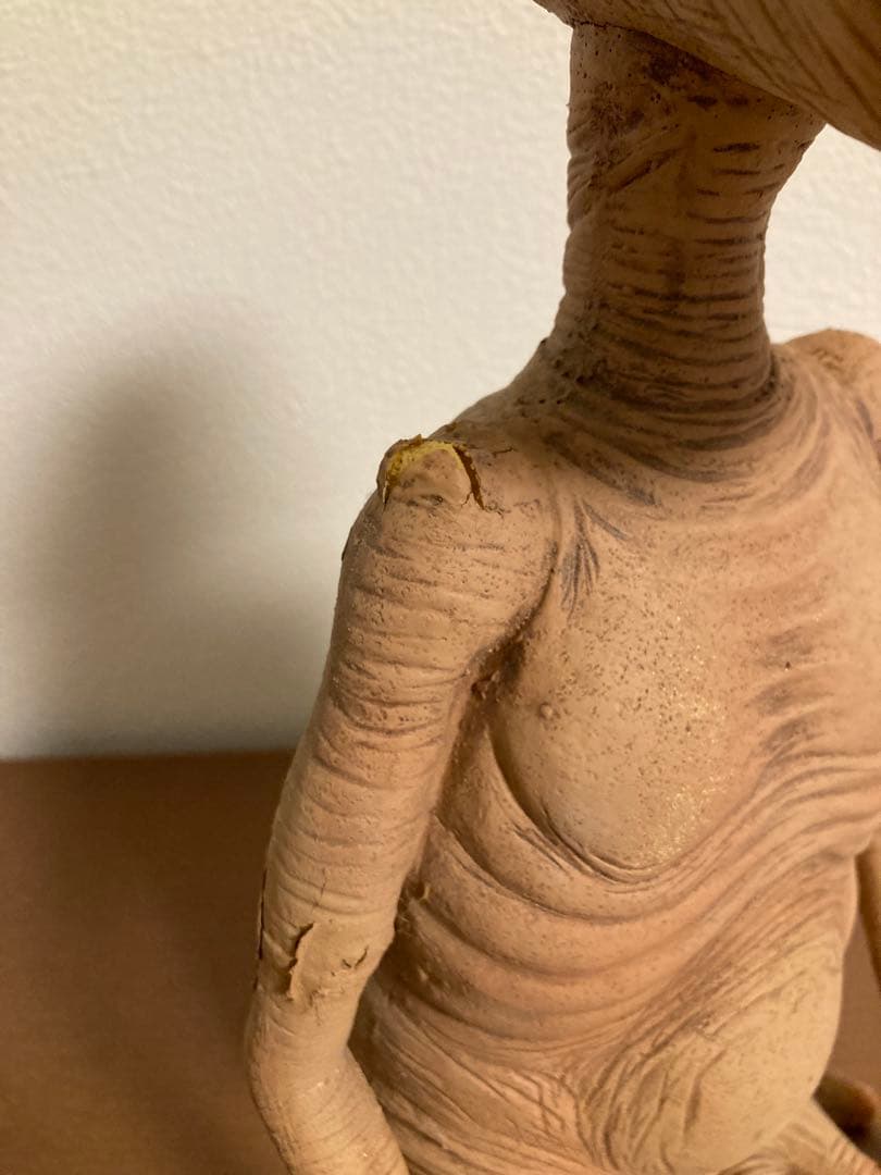 カ*ズ様 E.T. ET ネカ フィギュア NECA