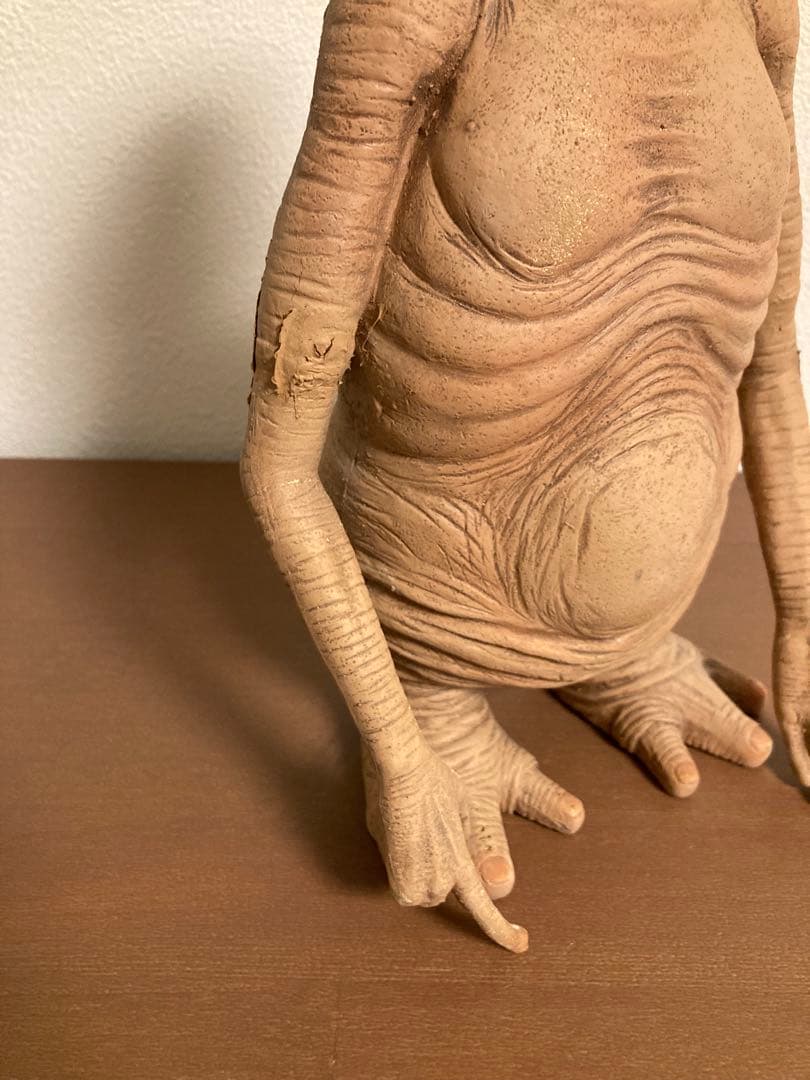 カ*ズ様 E.T. ET ネカ フィギュア NECA