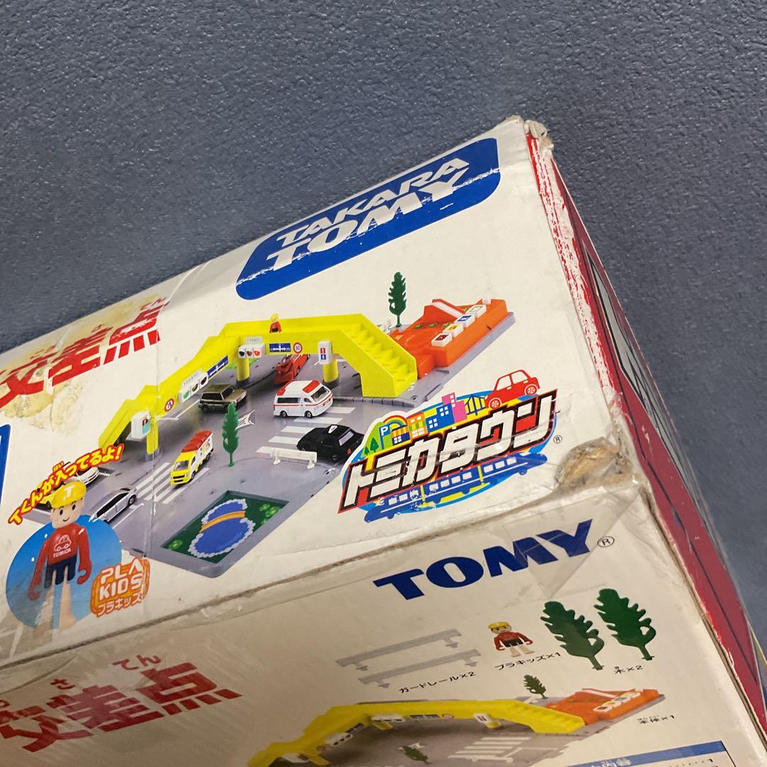 トミカタウン ぼくの街のサウンド交差点⭐︎箱あり⭐︎廃盤