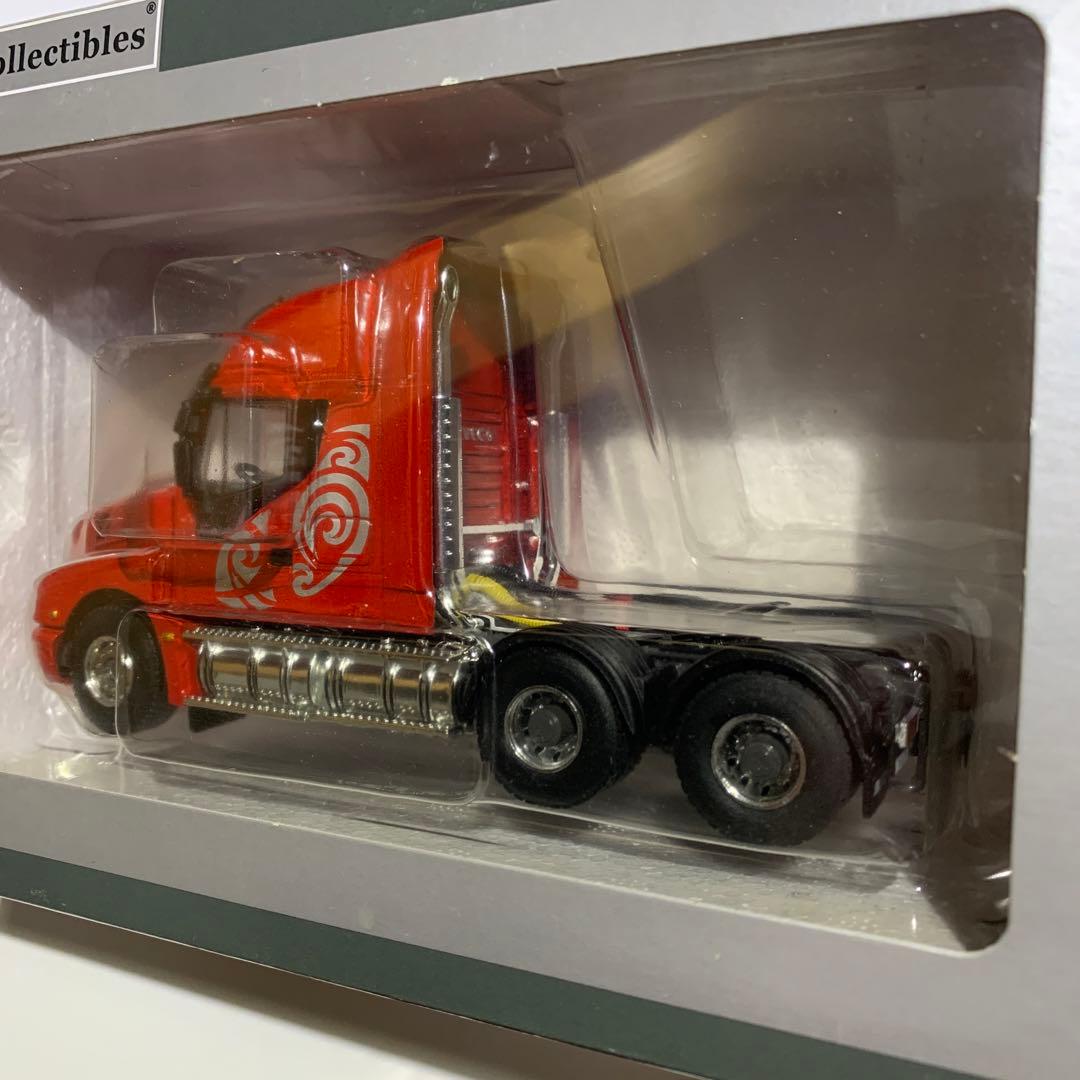 WSI 1/50 IVECO STRATOR RED トレーラーヘッド