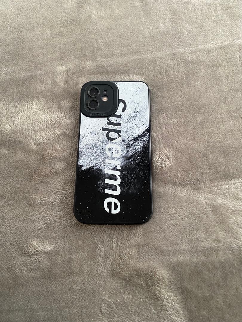 美品iPhone12 セール中