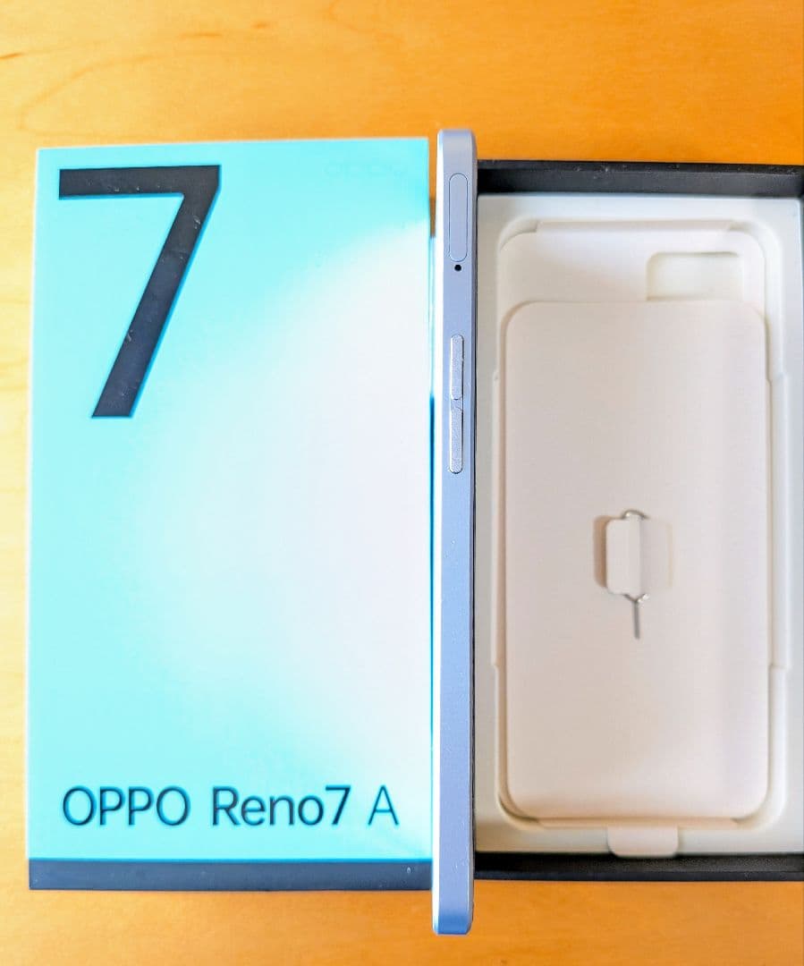 OPPO Reno7 A 本体 ケース付き