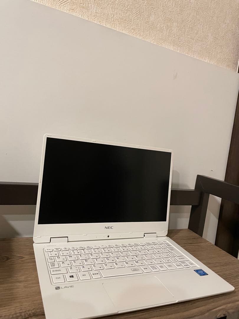 PC-NM150KAW NECノートパソコン