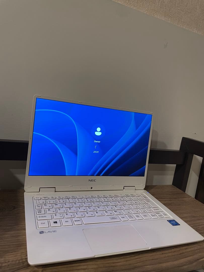 PC-NM150KAW NECノートパソコン