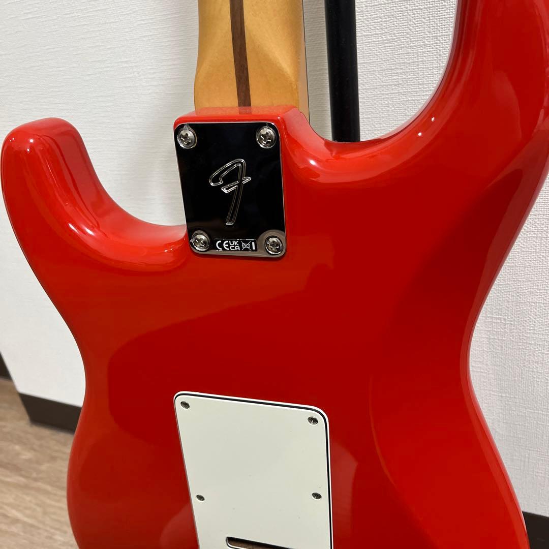 fender stratocaster player2 コーラルレッド