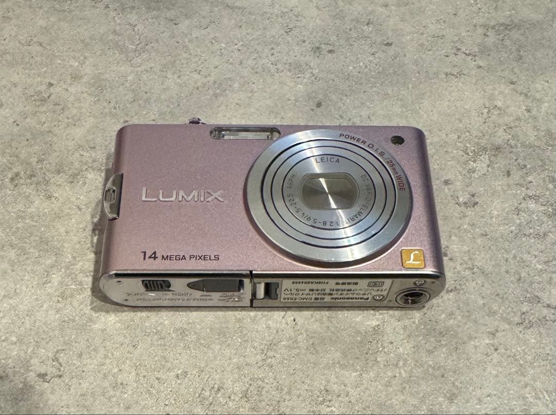美品＊Panasonic LUMIX DMC-FX66ピンク