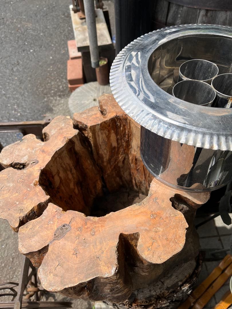 切り株花台、切り株花器、木株火鉢、 盆栽展示台、盆栽台、鉢カバー、こぶ付き台座