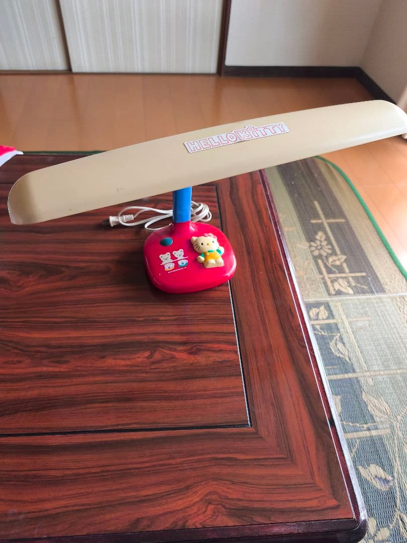 【レア】サンリオ　ハローキティ　スタンドライト　KiTTY　カレンダー　光る