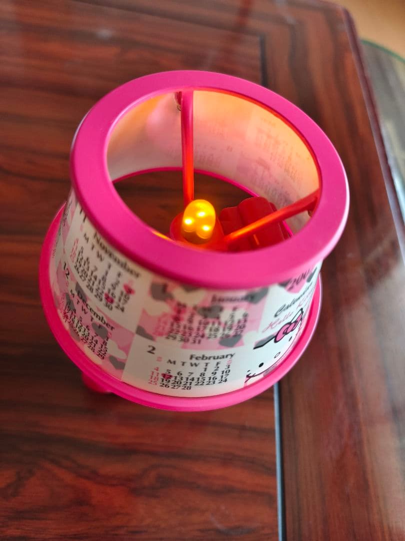 【レア】サンリオ　ハローキティ　スタンドライト　KiTTY　カレンダー　光る