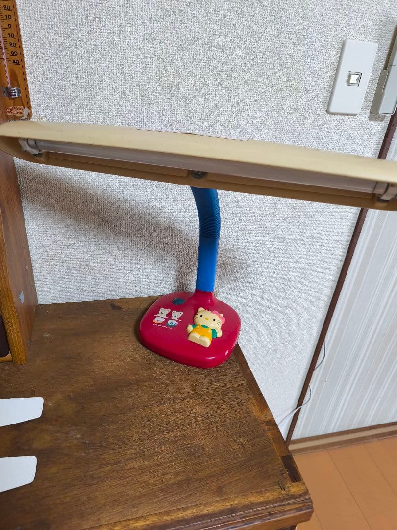 【レア】サンリオ　ハローキティ　スタンドライト　KiTTY　カレンダー　光る