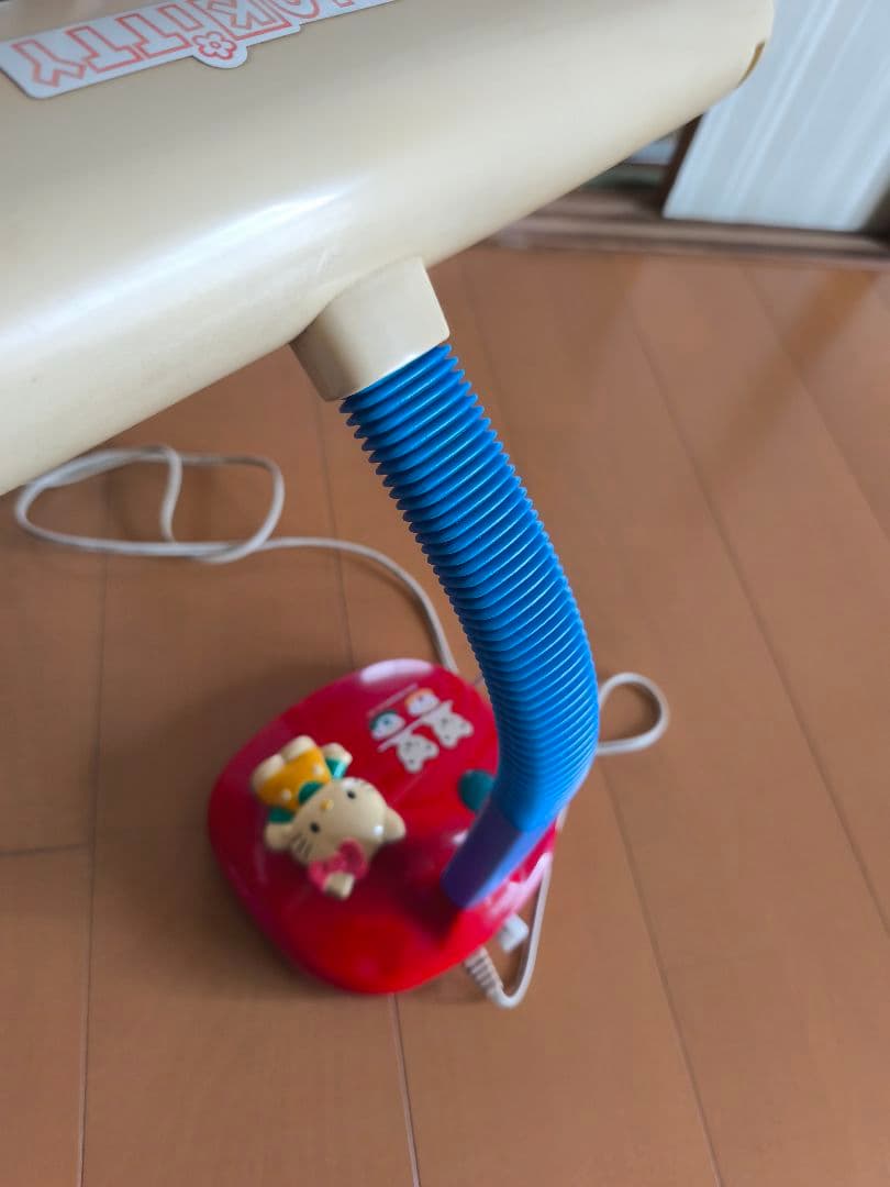 【レア】サンリオ　ハローキティ　スタンドライト　KiTTY　カレンダー　光る