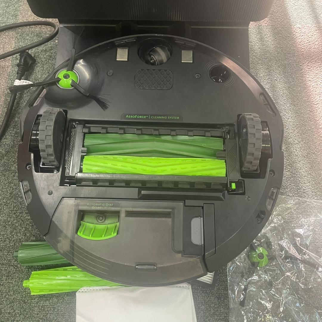 iRobot Roomba j7+ ルンバ ロボット掃除機 j755860