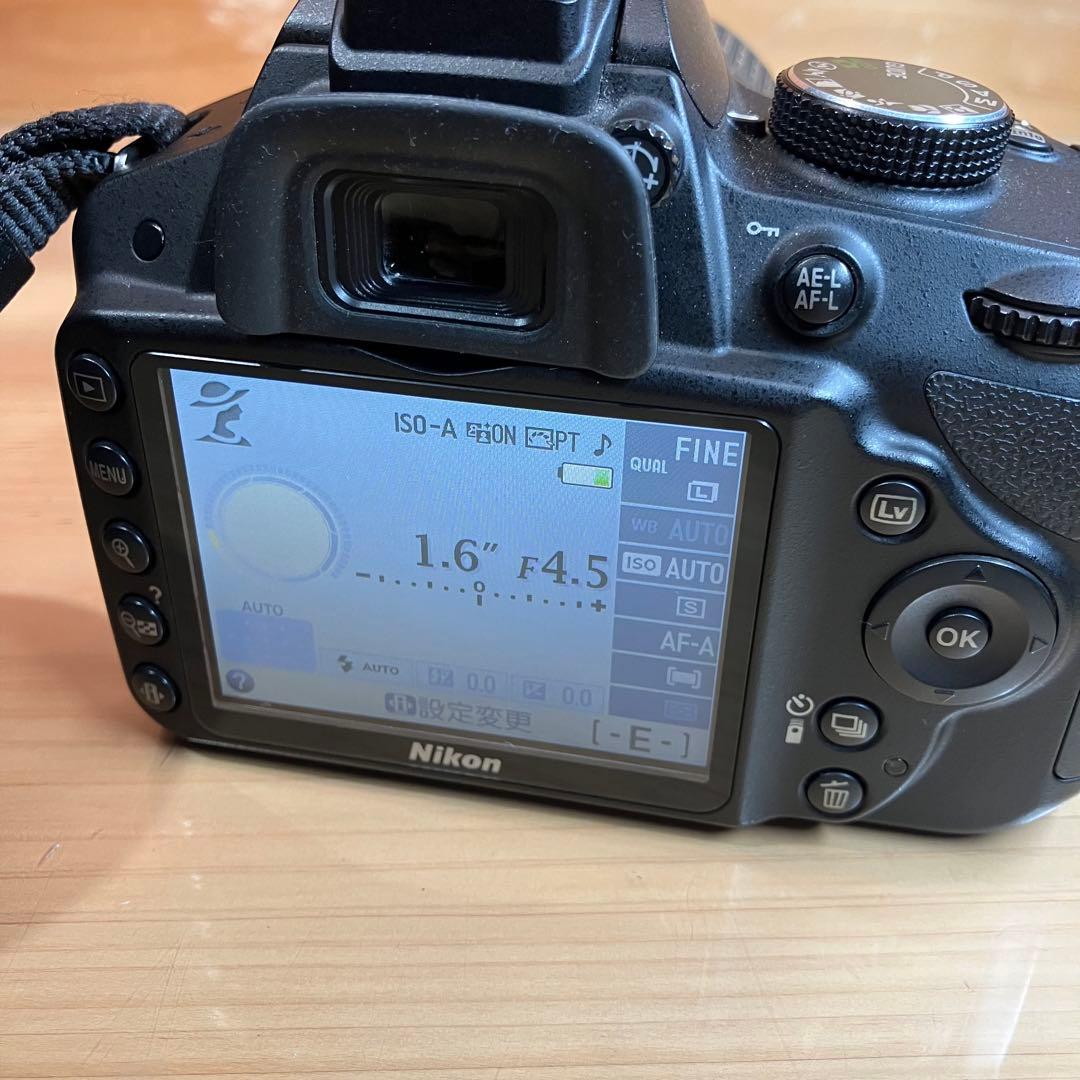 Nikon デジタル一眼レフカメラ D3200 ダブルレンズ