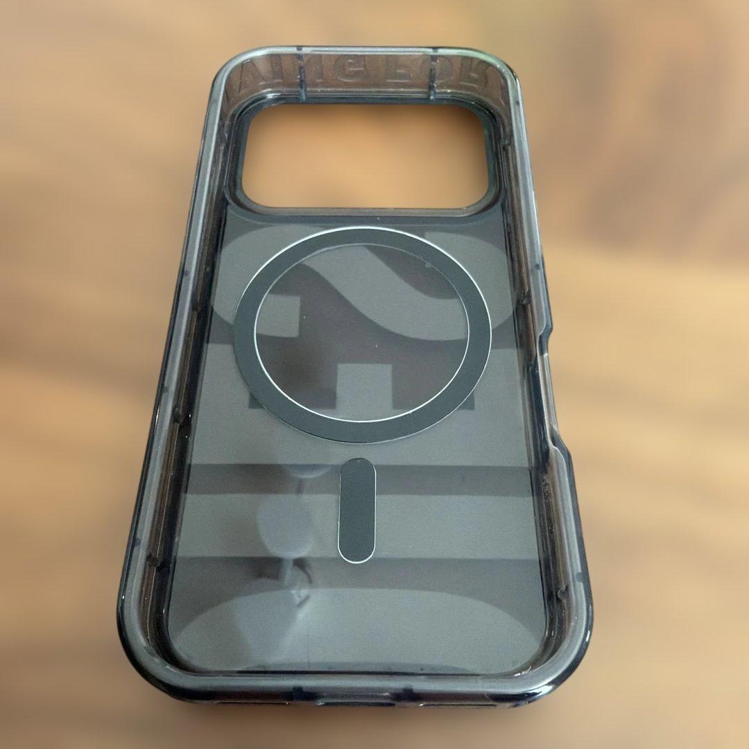 DIESEL iPhone17Pro ソフトケース MagSafe対応