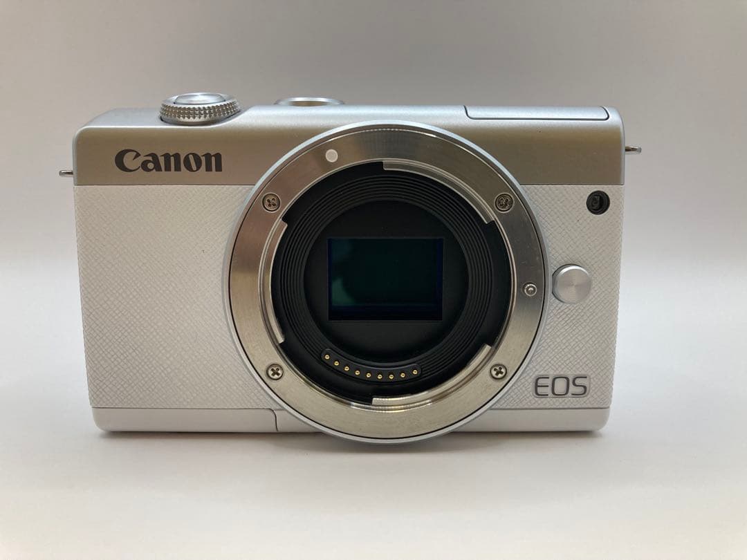 Canon EOS M200 標準ズームキット ホワイト ミラーレス一眼カメラ