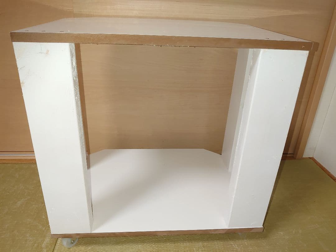 【移動に便利なキャスター付シンプルスタンド・㉑】パチスロ実機1台用の置く台★白色