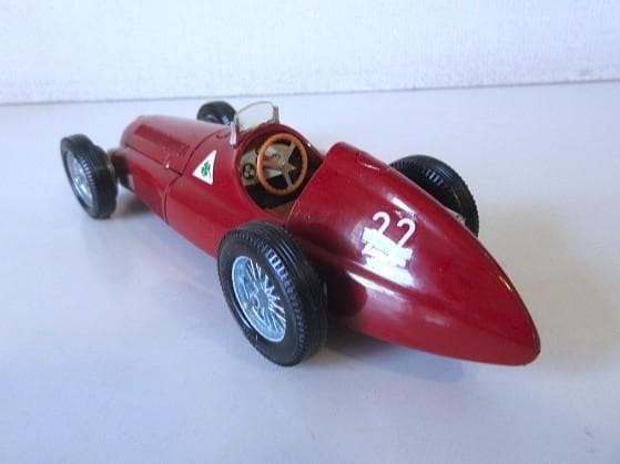 特価 Mebe Toys (1/24) アルファロメオ 159 Alfetta