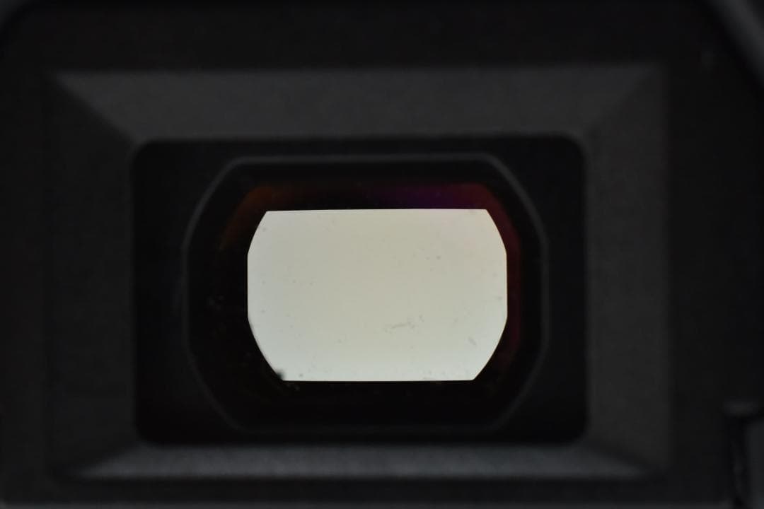 【TAKA】Canon kiss X9i ダブルレンズ 一眼レフ