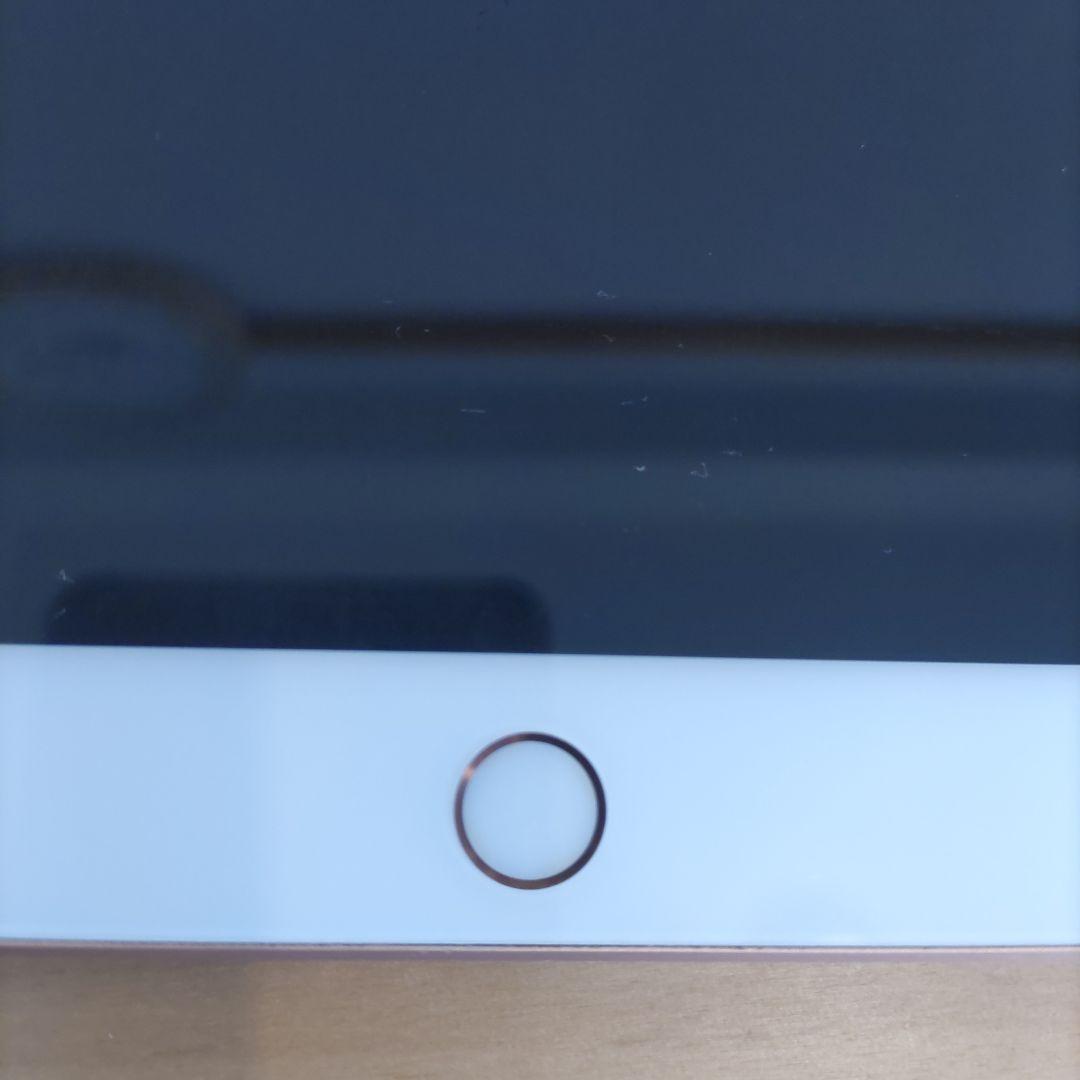 Apple iPad (第8世代) ゴールド ジャンク品