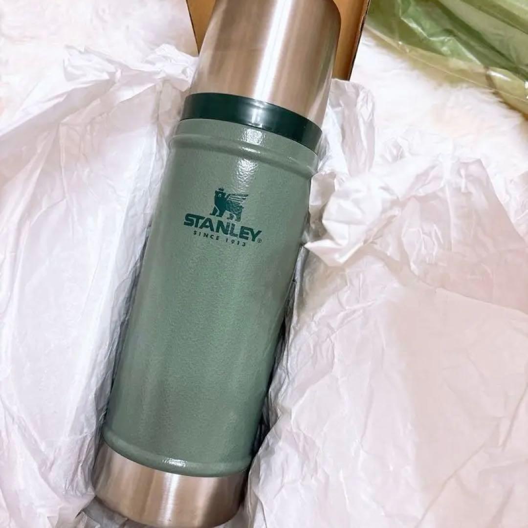 【新品未使用箱入り】STANLEY クラシック真空ボトル 0.47L グリーン